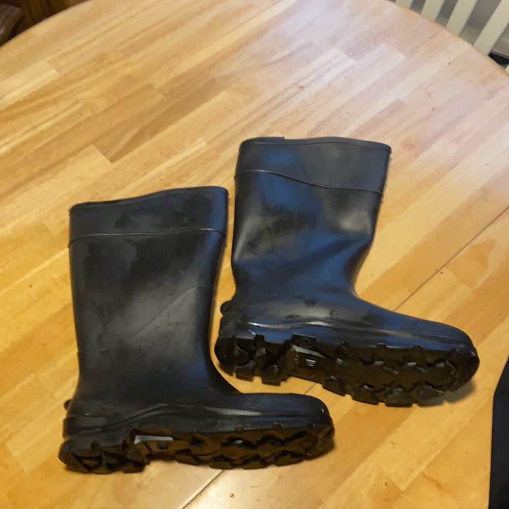 Servus work boots